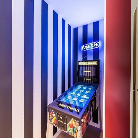 Superbe 5 Pieces 90M2 - Escape Party, 8Pers *
